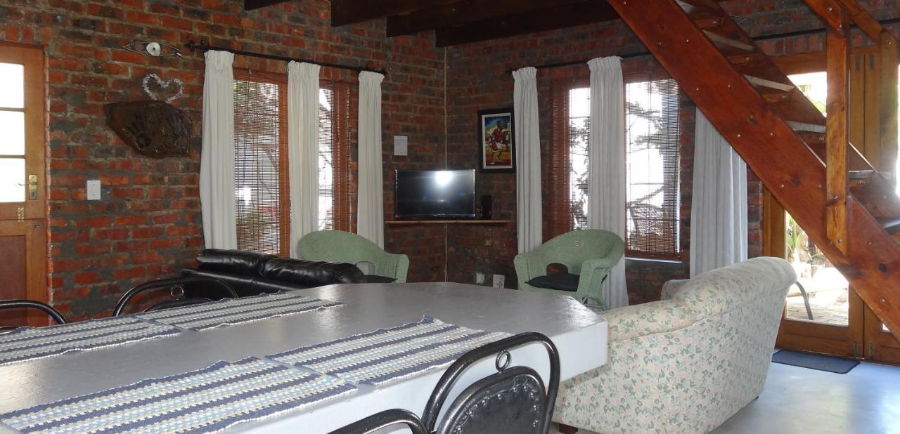Be My Guest Lodge Bloubergstrand Exterior foto